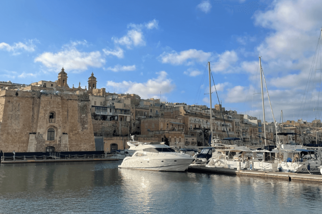 marina de las tres ciudades en malta